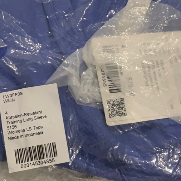 lululemon athletica Vibrant Blue Long Sleeve Top - Picture 5 of 5